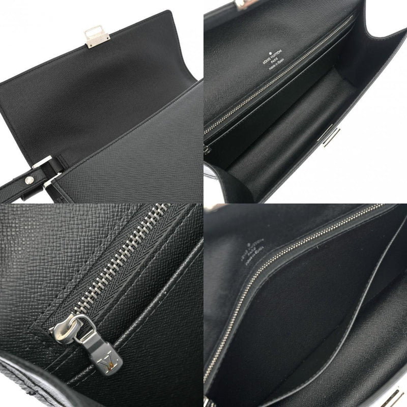 Louis Vuitton Taiga Selenga Ardoise Bag