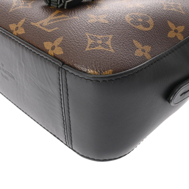 Louis Vuitton Saintonge Noir Shoulder