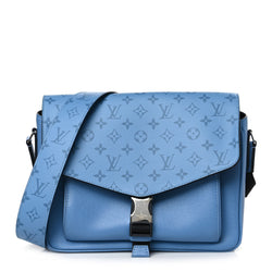 Louis Vuitton Taigarama Messengerama