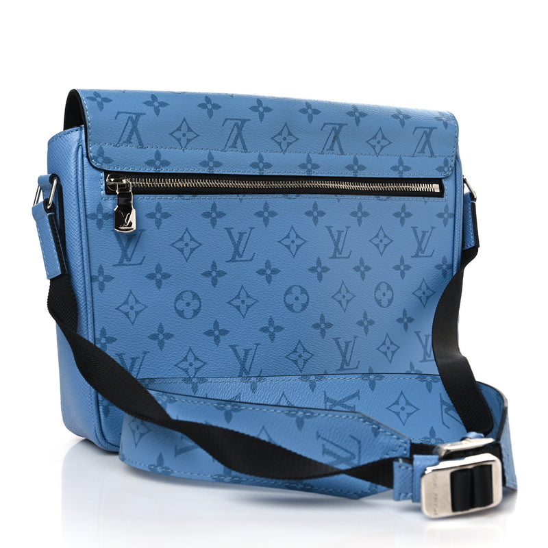 Louis Vuitton Taigarama Messengerama