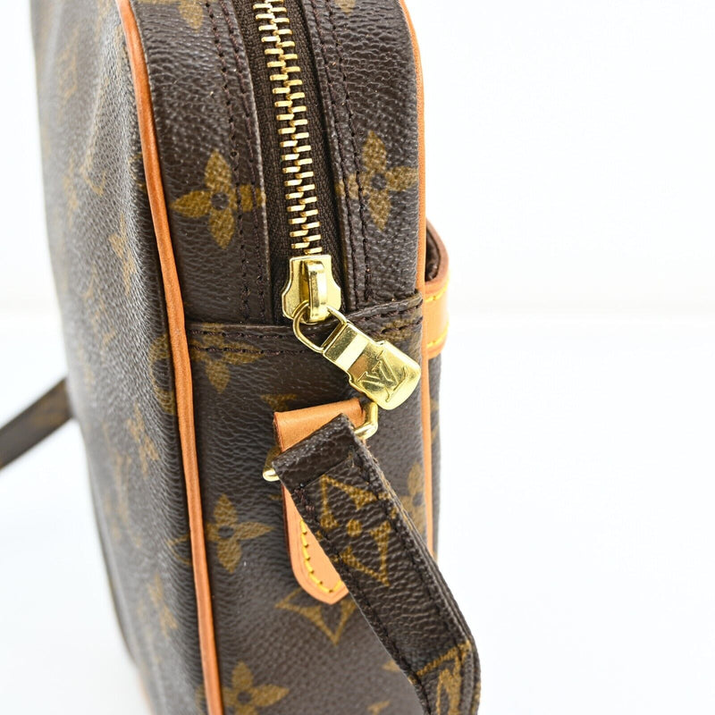 Louis Vuitton Shoulder Bag Danube Browns