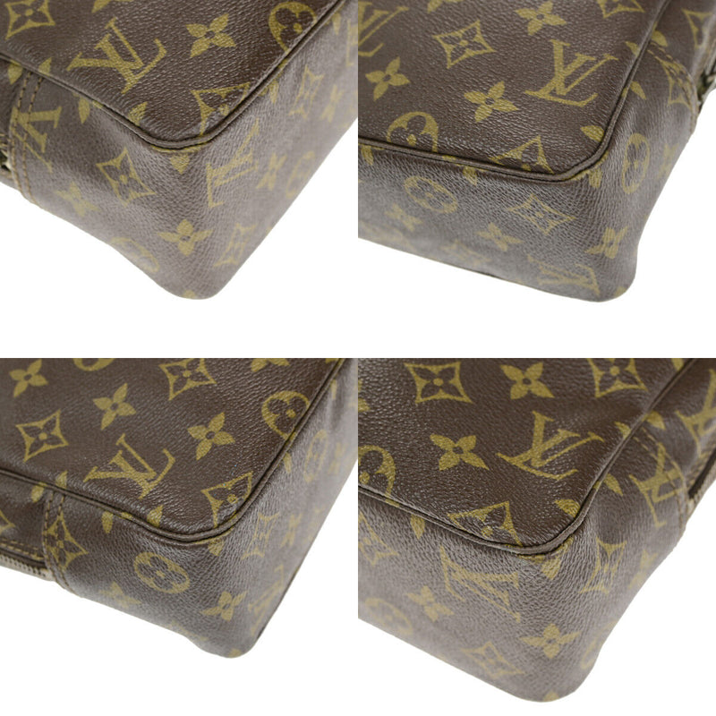 Louis Vuitton Trousse Toilette 28 Clutch