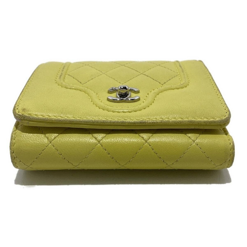 Chanel Matelasse - Light Yellow