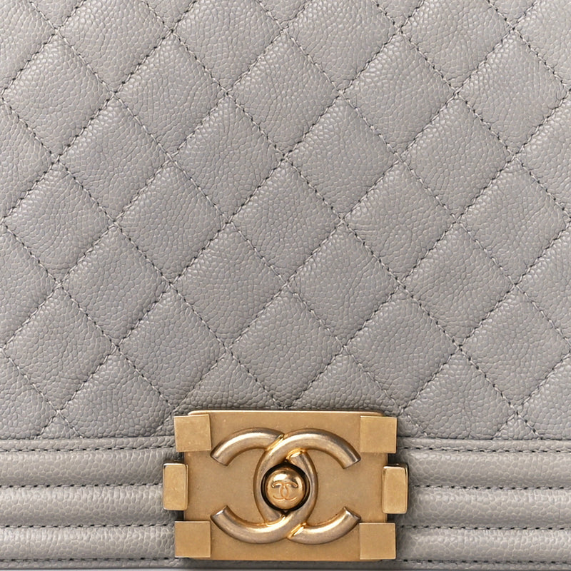 Chanel Caviar Quilted New Medium Boy