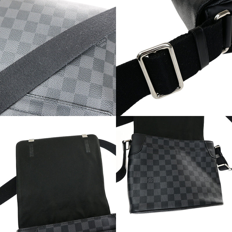 Louis Vuitton District Pm Nm Shoulder