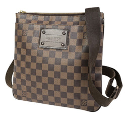 Louis Vuitton Pochette Brooklyn Shoulder