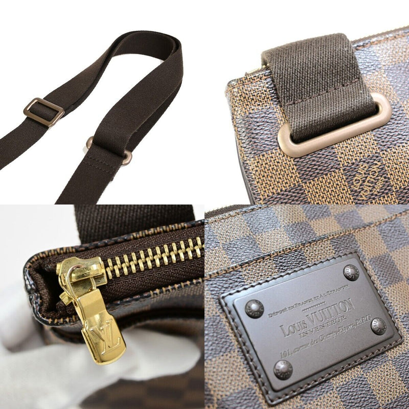 Louis Vuitton Pochette Brooklyn Shoulder