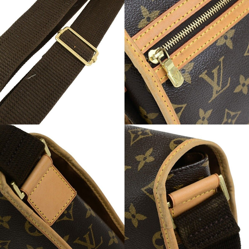 Louis Vuitton Messenger Bosphore Pm