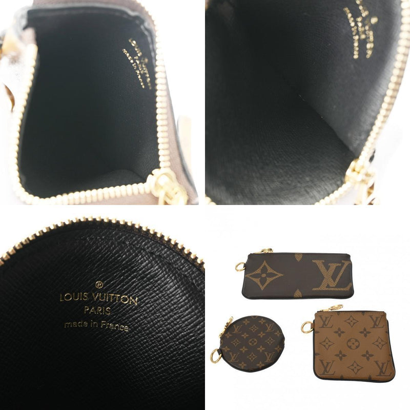 Louis Vuitton Reverse Giant Pochette