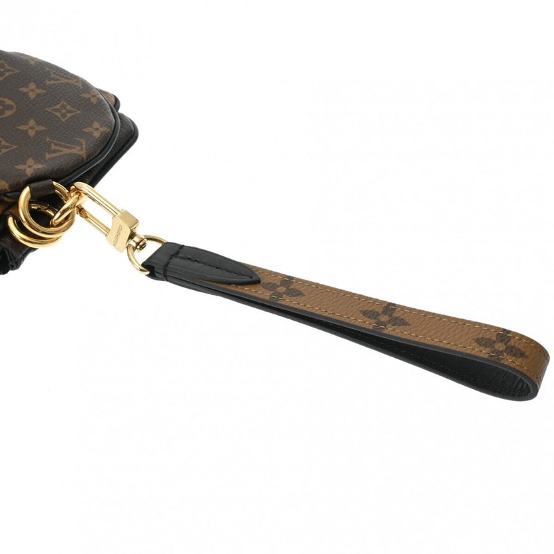 Louis Vuitton Reverse Giant Pochette