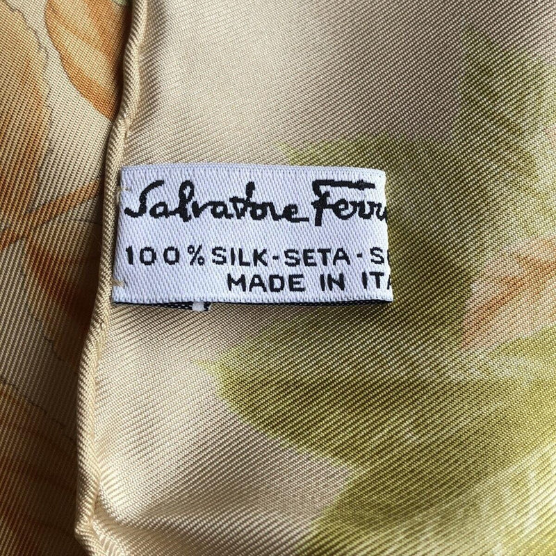 Salvatore Ferragamo - Beige Green