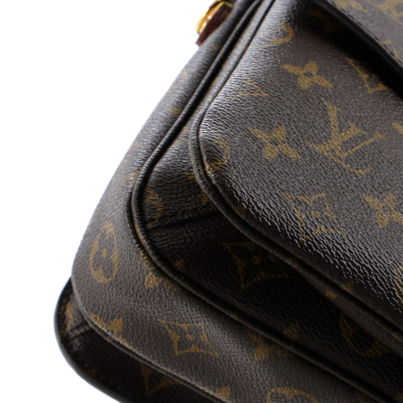 Louis Vuitton Pochette Metis Canvas