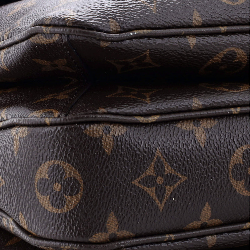 Louis Vuitton Pochette Metis Canvas