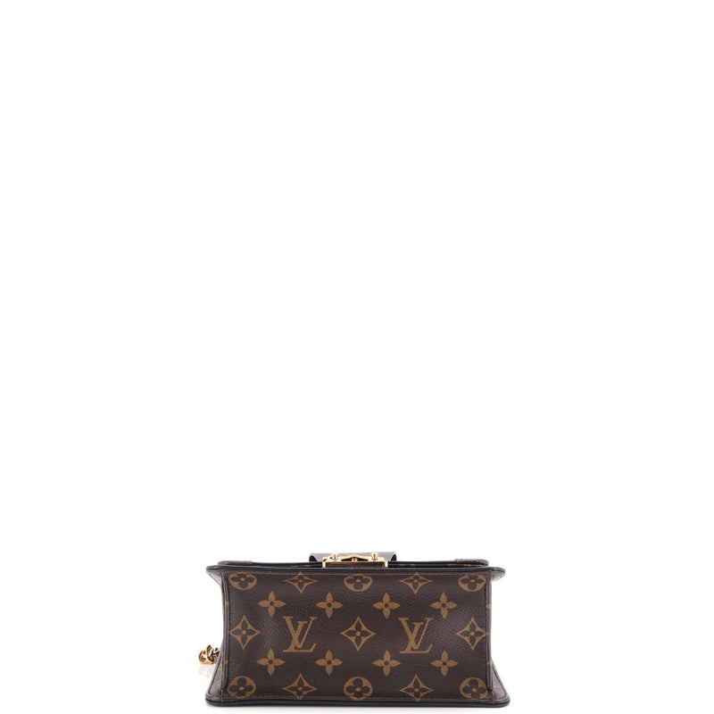 Louis Vuitton Wynwood Handbag Vernis