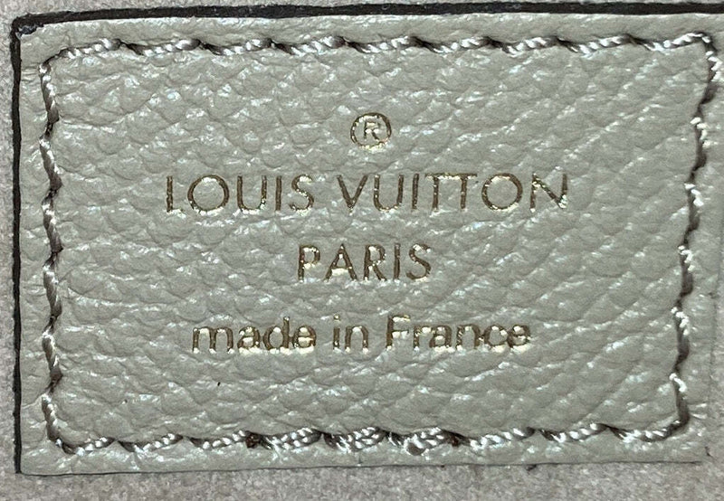 Louis Vuitton Bagatelle Nm Handbag