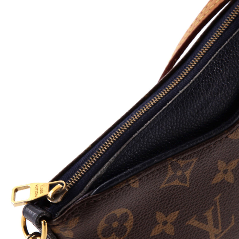 Louis Vuitton Pallas Clutch Canvas