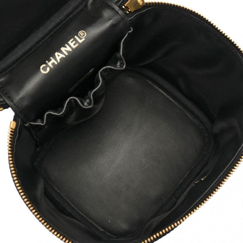 Chanel Vertical Vanity Black/Noir Hand