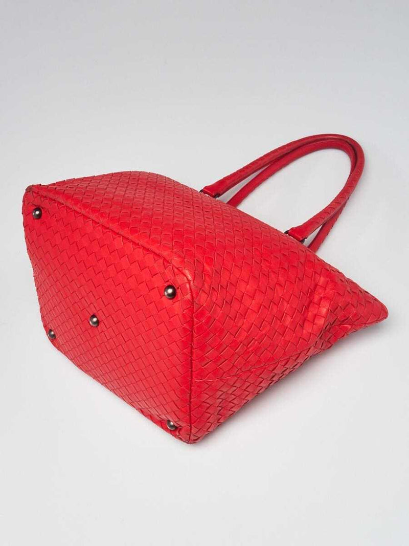 Bottega Veneta Red Intrecciato Woven