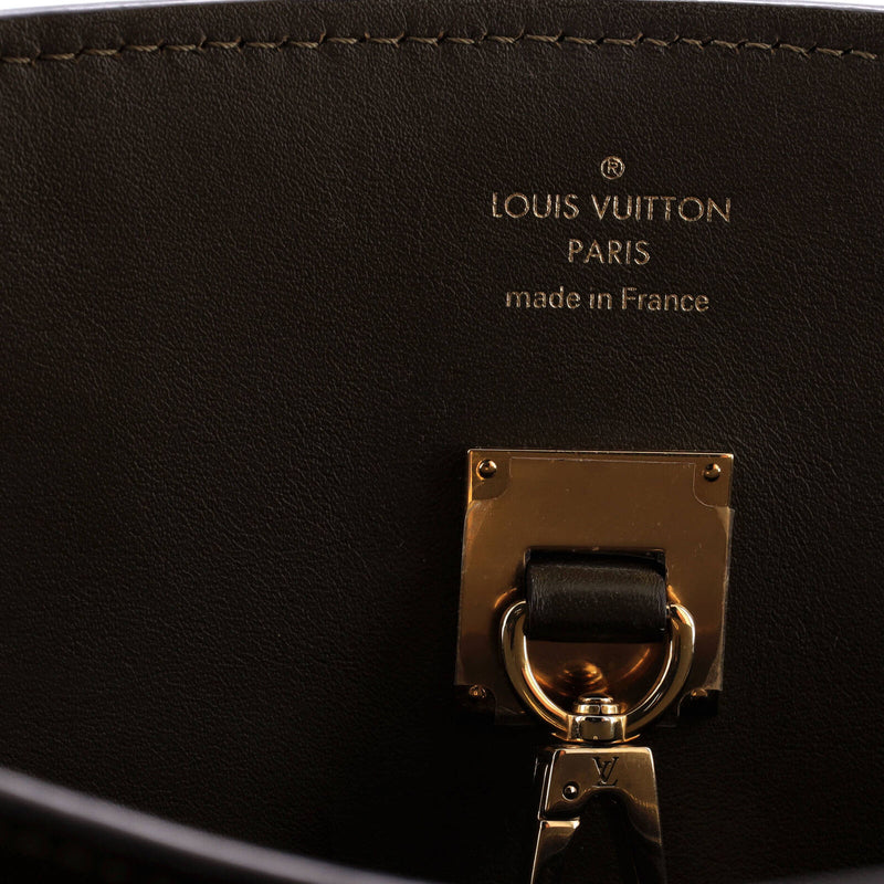 Louis Vuitton Milla Handbag Veau Nuage