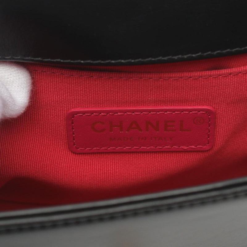 Chanel Cc Boy Chain Shoulder Bag Leather