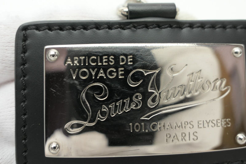 Louis Vuitton  Leather Metal Porte