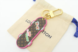 Louis Vuitton  Metal Porte Cles Lv