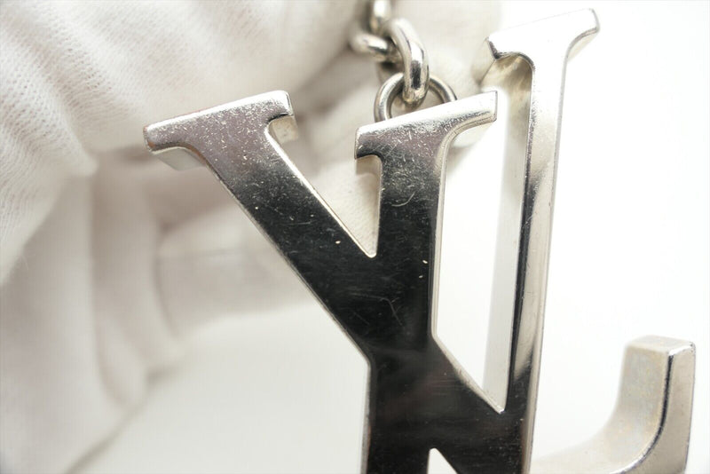 Louis Vuitton  Metal Porte Cles