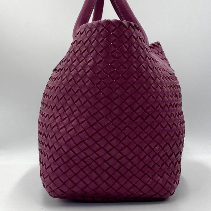 Bottega Veneta Cabas Mm Limited