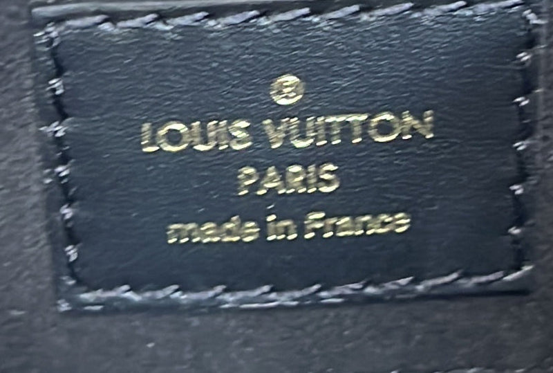 Louis Vuitton Fold Tote Canvas And