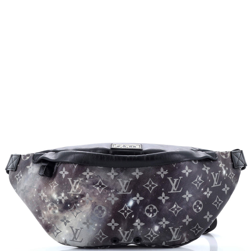 Louis Vuitton Discovery Bumbag Limited