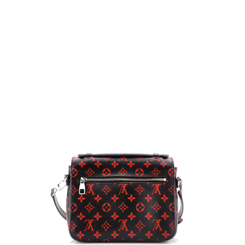 Louis Vuitton Pochette Metis Limited