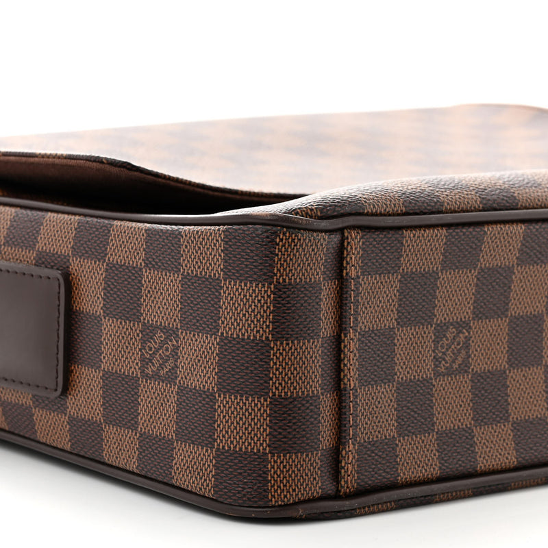 Louis Vuitton Damier Ebene Shelton Mm