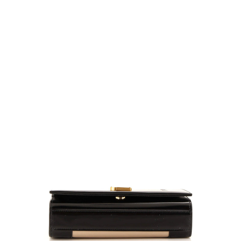 Saint Laurent Classic Crossbody Bag