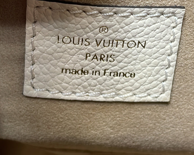 Louis Vuitton Bagatelle Nm Handbag