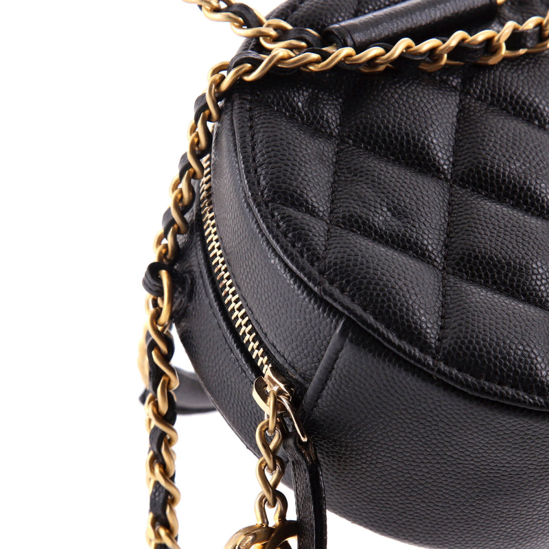 Chanel In The Loop Round Clutch With