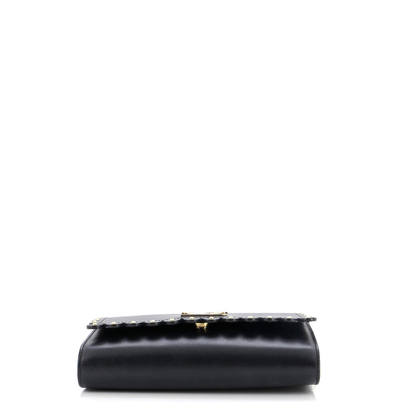 Louis Vuitton Chain Louise Clutch