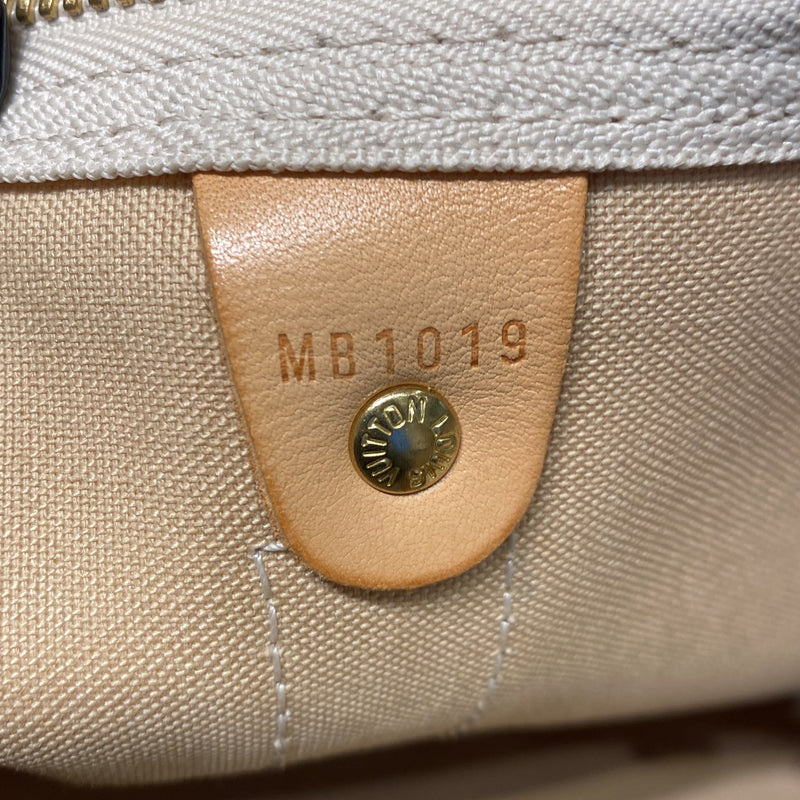 Louis Vuitton Keepall Bandouliere Bag