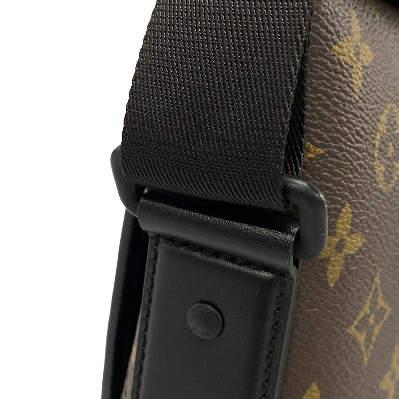 Louis Vuitton Magnetic Messenger