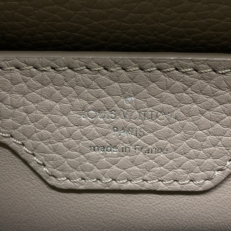 Louis Vuitton Capucines Mm (Old Pm)