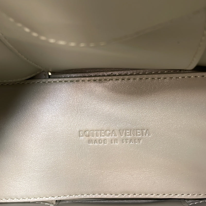 Bottega Veneta Arco Tote Maxi