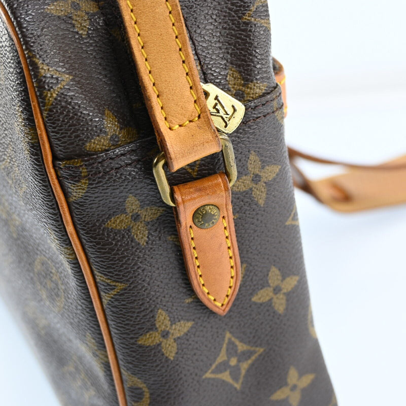 Louis Vuitton Trocadero 30 Shoulder