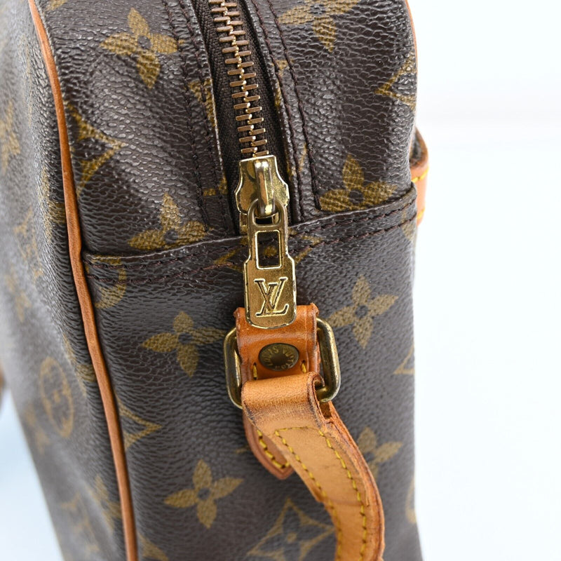 Louis Vuitton Trocadero 30 Shoulder