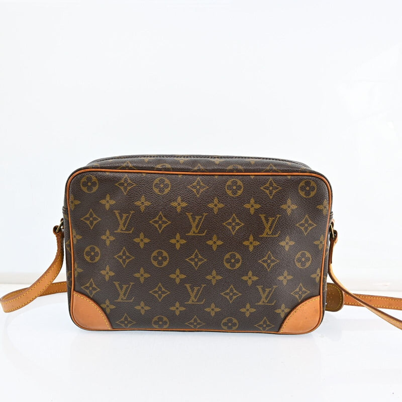 Louis Vuitton Trocadero 30 Shoulder