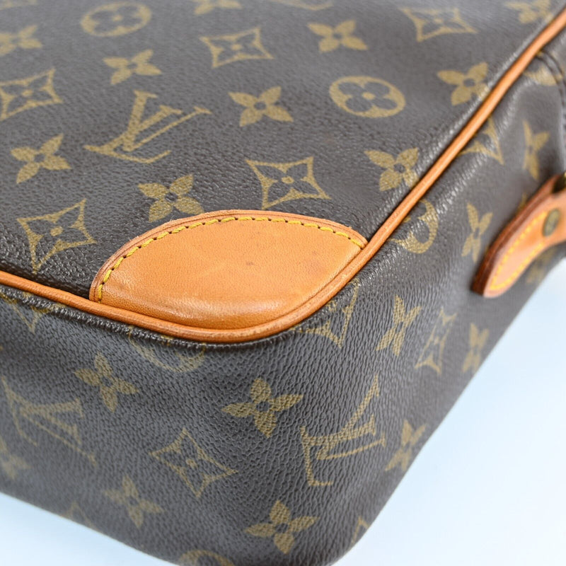 Louis Vuitton Trocadero 30 Shoulder