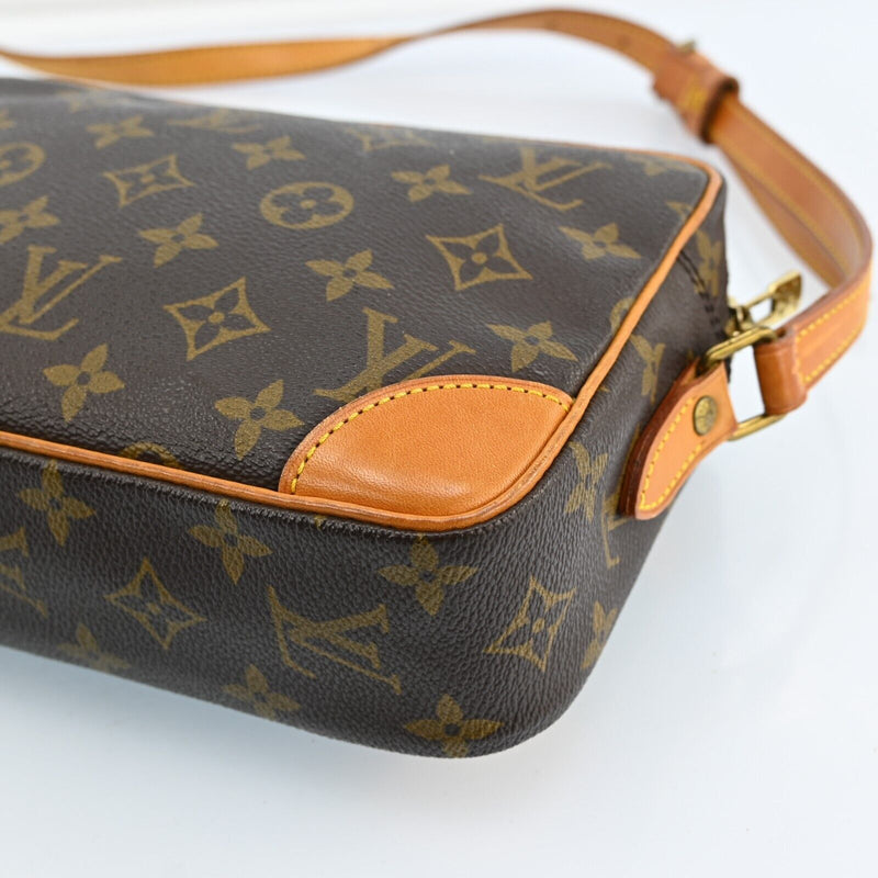 Louis Vuitton Trocadero 23 Shoulder Bag