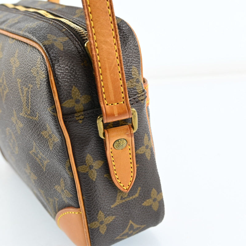 Louis Vuitton Trocadero 23 Shoulder Bag