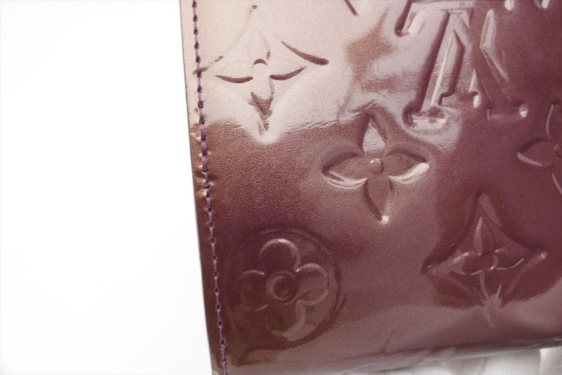 Louis Vuitton  Vernis Violette