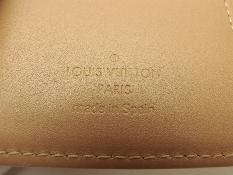 Louis Vuitton  Vernis Noisette