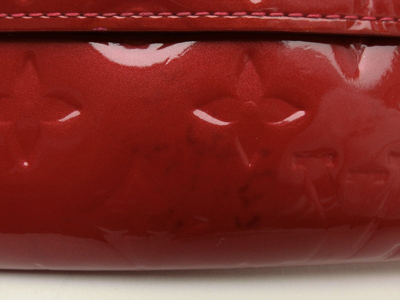Louis Vuitton  Vernis Pomme D'Amour