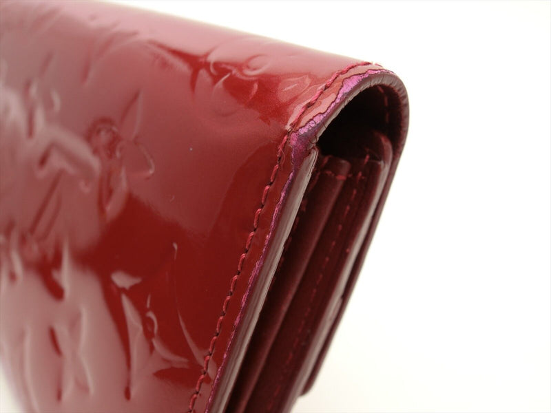 Louis Vuitton  Vernis Pomme D'Amour